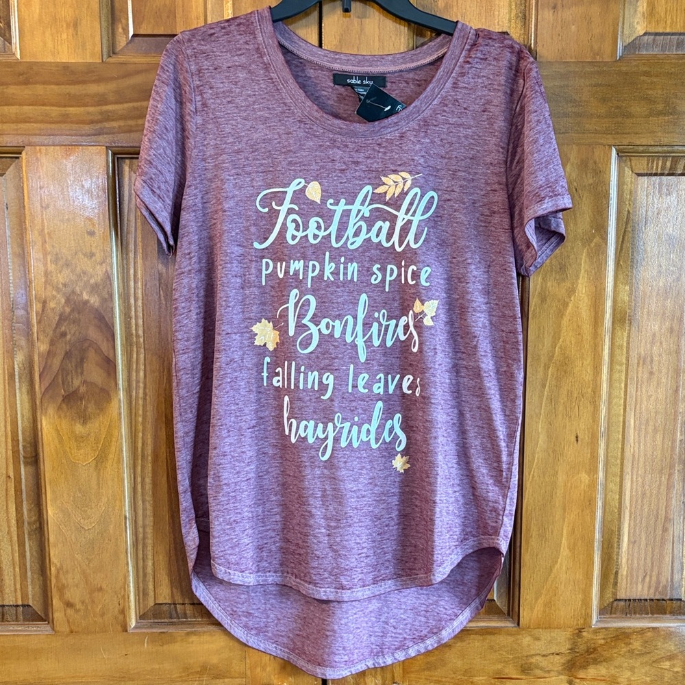NWT Sable Sky Fall Tshirt